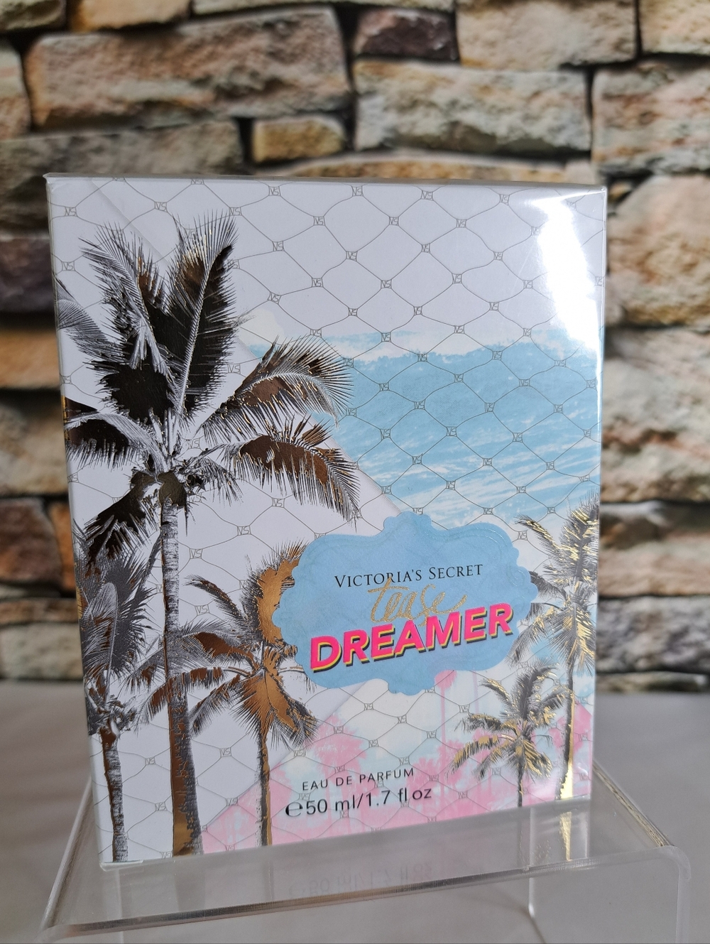 Victoria's Secret 'TEASE DREAMER'  Perfume New/SEALED BOX